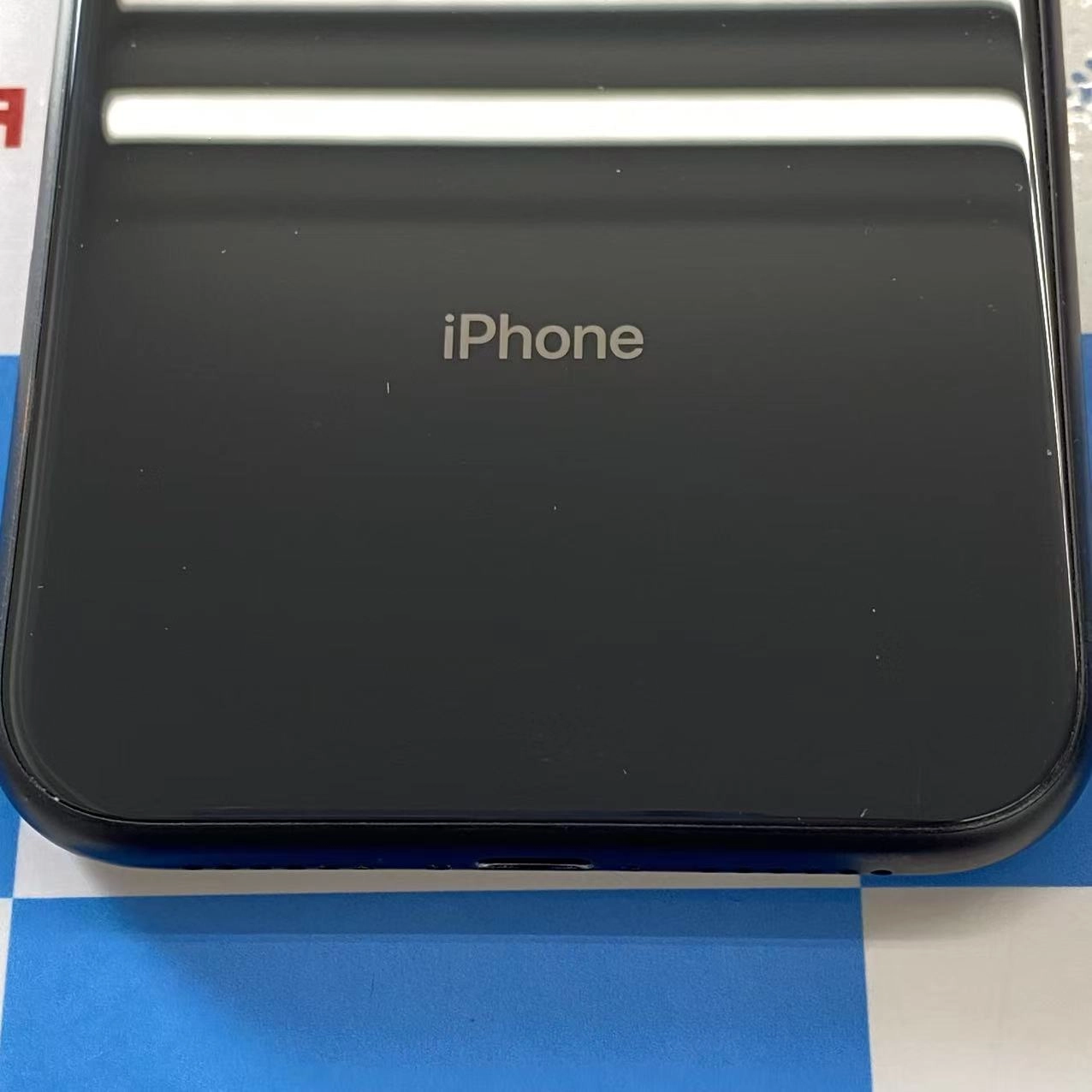iPhoneXR 256GB ブラック MT0V2J/A SoftBank版SIMフリー ジャンク品
