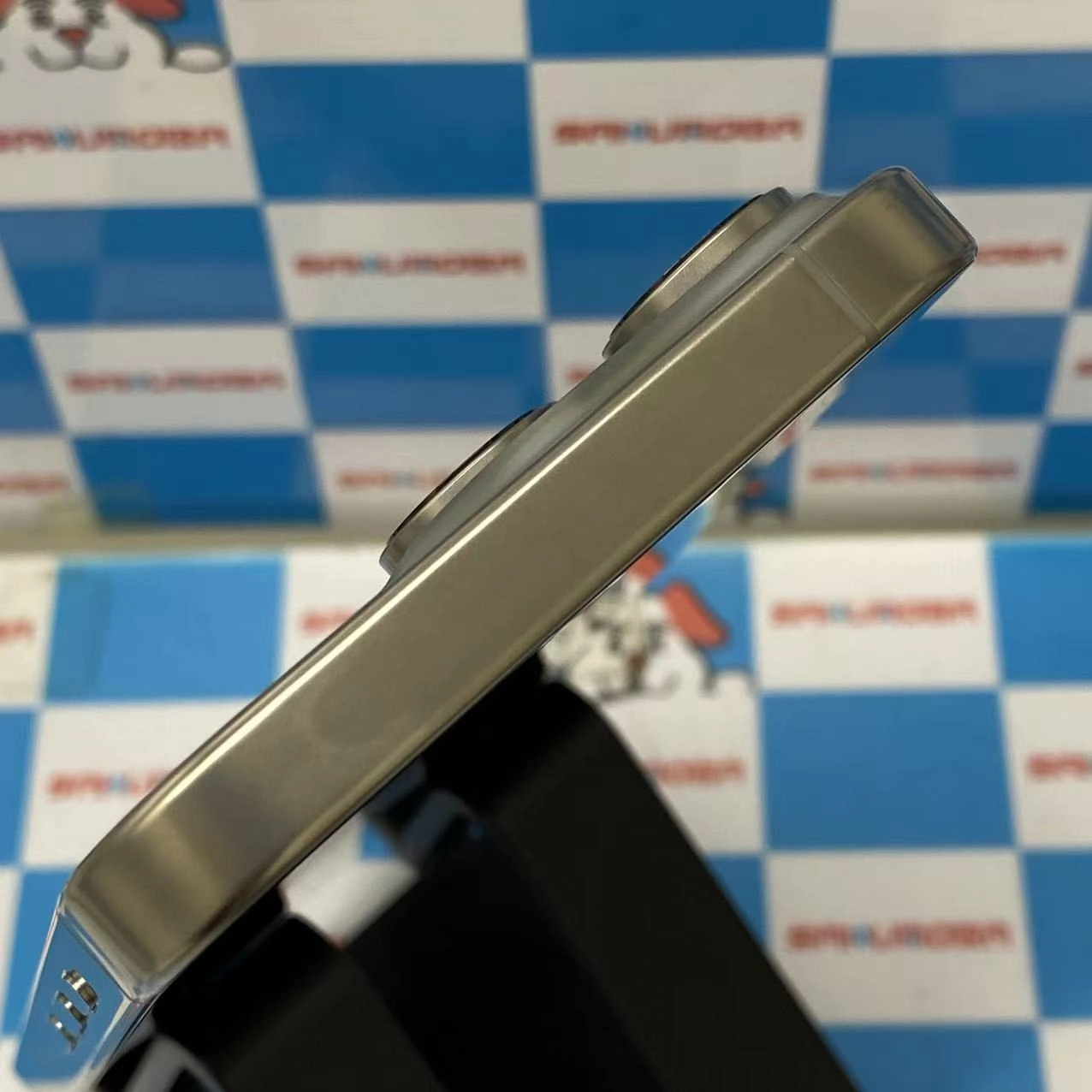 iPhone16 Pro 1TB ナチュラルチタニウム MYNC3J/A SIMフリー 美品