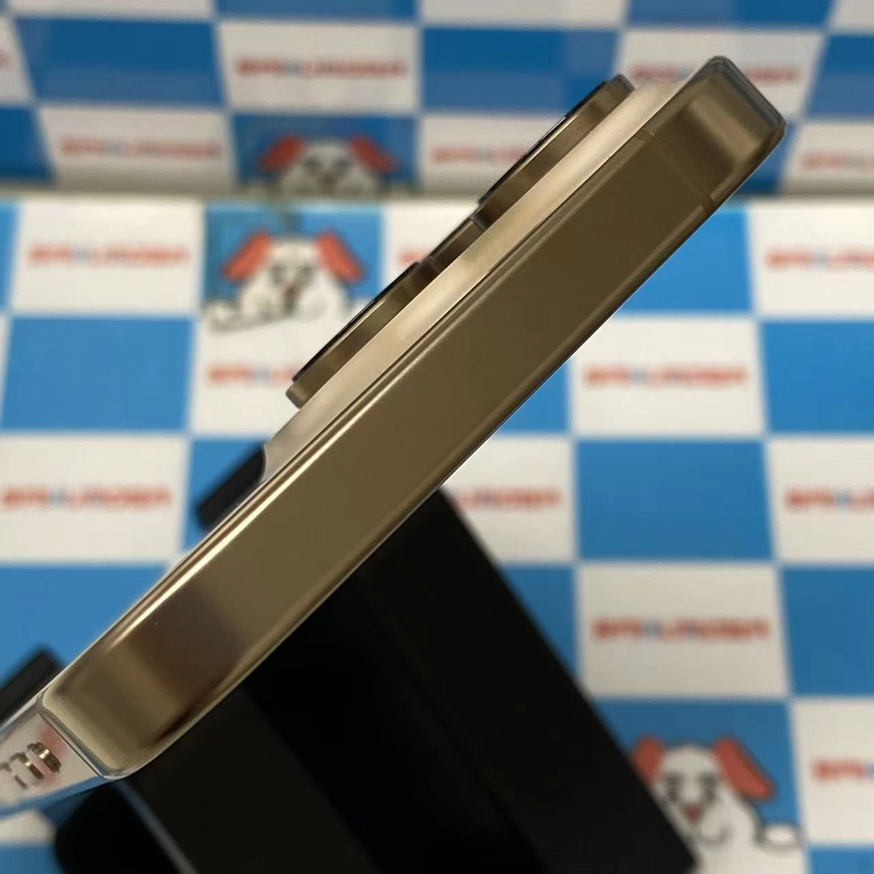 iPhone16 Pro 256GB デザートチタニウム MYN23J/A SoftBank版SIMフリー  新品同様