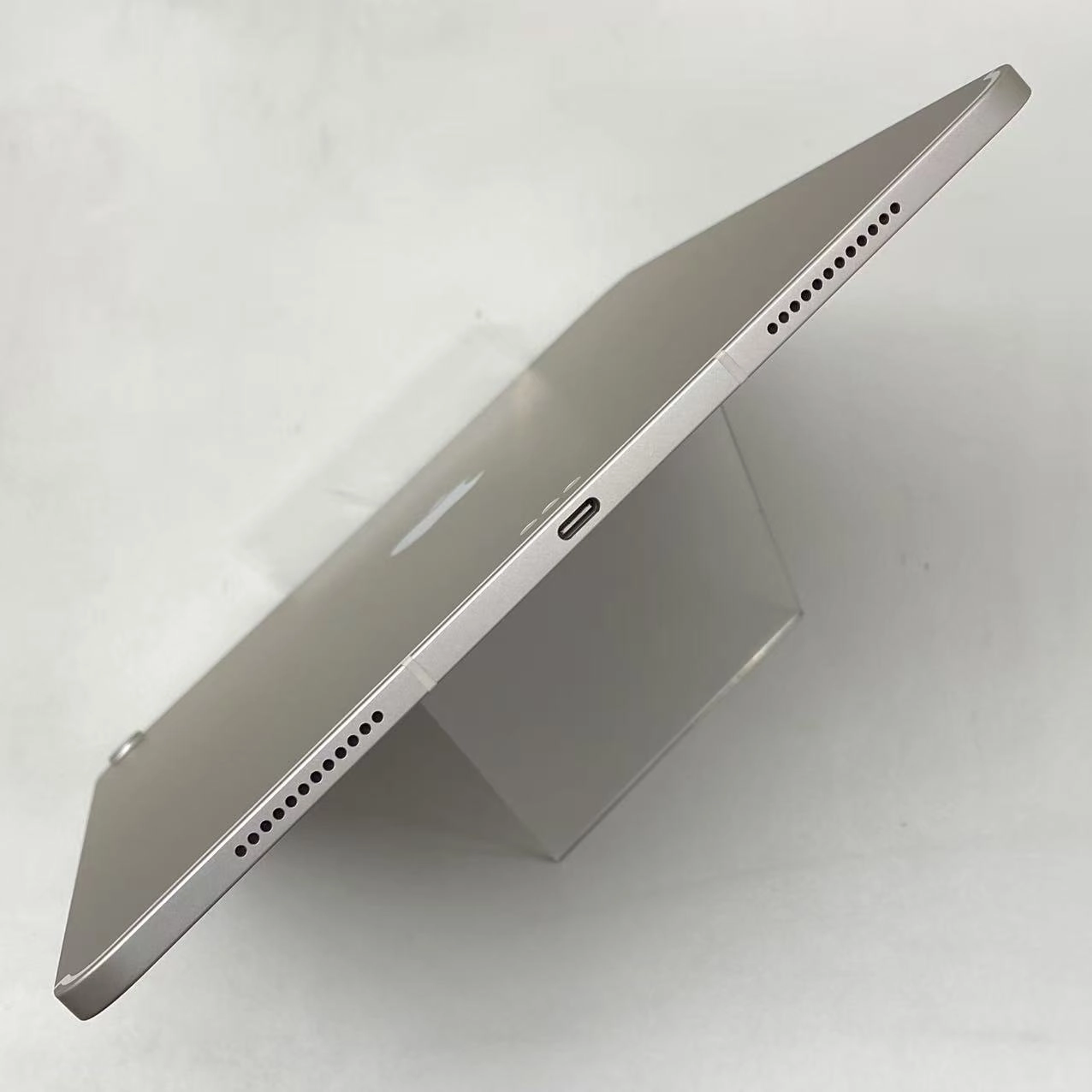 iPad Air 13インチ 第7世代 Wi-Fi + Cellular 256GB MCJ74J/A SoftBank版SIMフリー 新品同様 スターライト