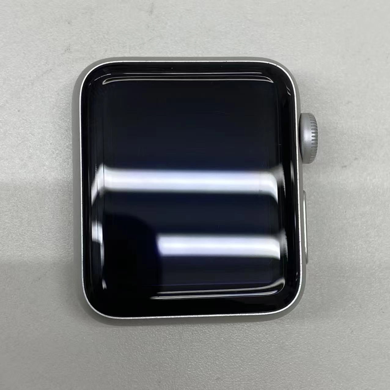 Apple Watch Series3 Nike 38mm GPSモデル 8GB シルバー MQKX2J/A