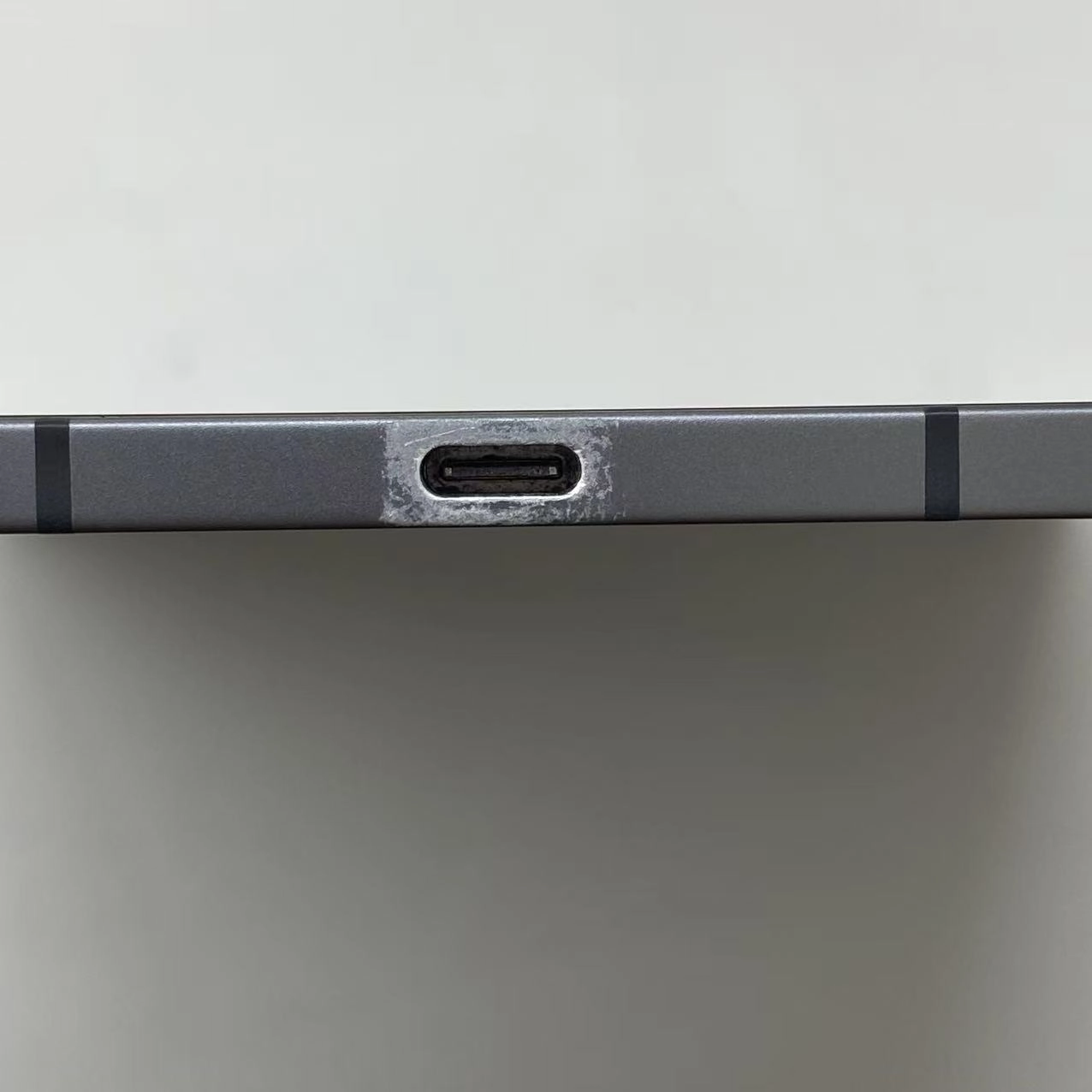 iPad Air 第4世代 Wi-Fi+Cellularモデル 64GB MYGW2J/A AU版SIMフリー ジャンク品 スペースグレイ au