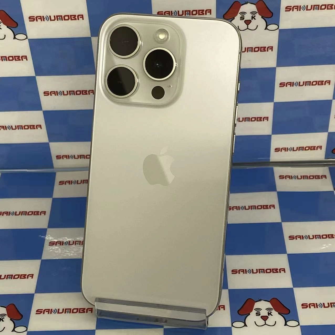 iPhone15 Pro 512GB ホワイトチタニウム MTUJ3J/A AU版SIMフリー au