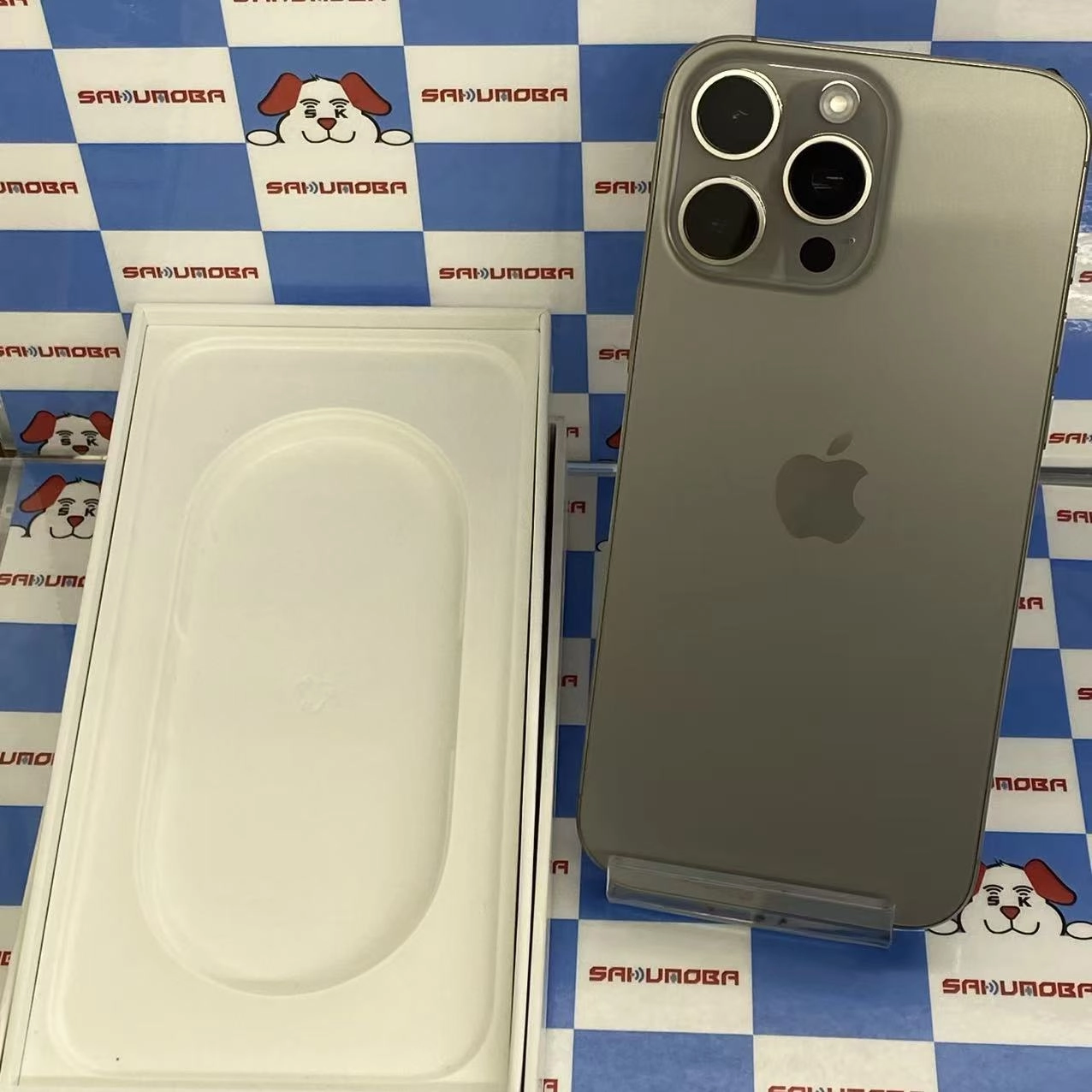 iPhone16 Pro Max 256GB ナチュラルチタニウム MYWK3J/A AU版SIMフリー au