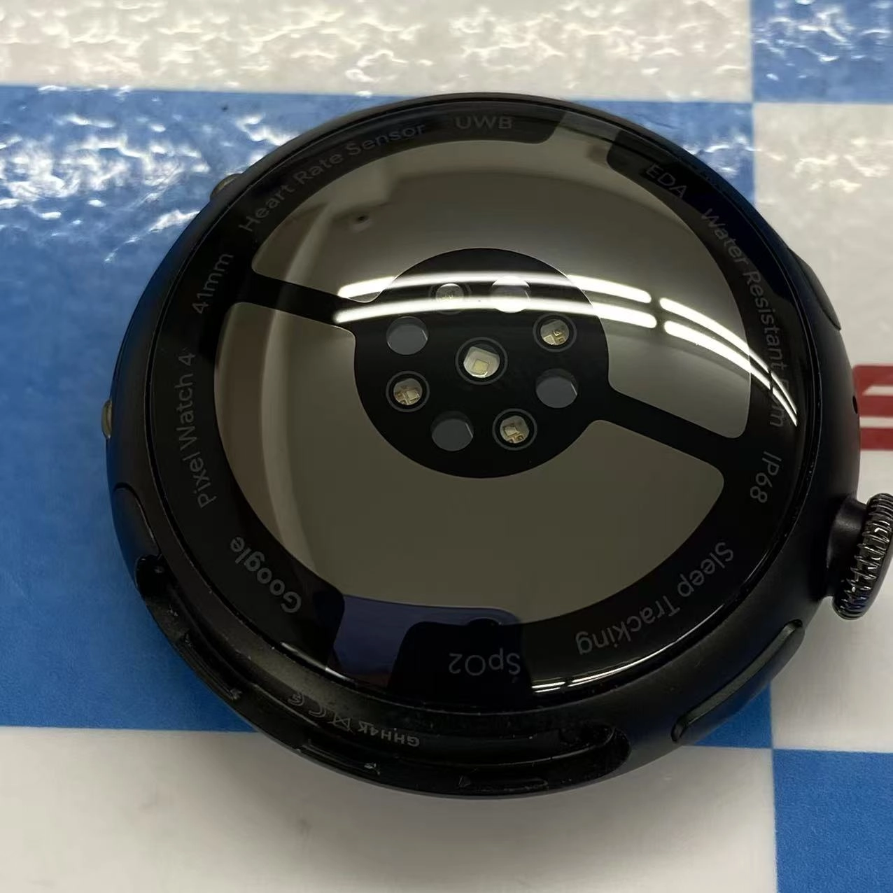 Google Pixel Watch 4 41mm WiFiモデル 32GB Matte Black GHH4K美品