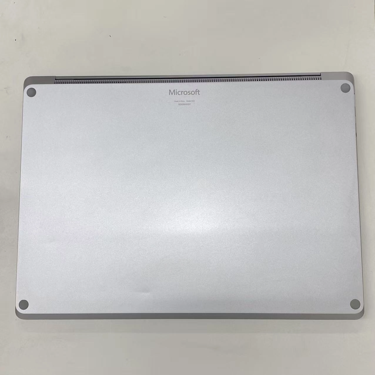 Surface Laptop 4 8GB/256GB 2.20GHz プラチナ 5PB-00046 8GB/256Gb