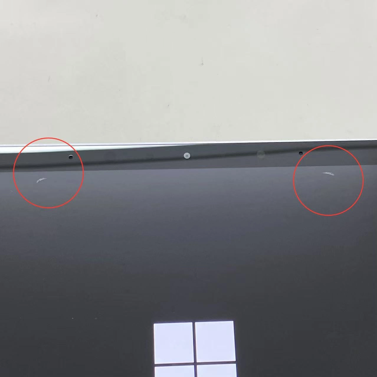 Surface Laptop 4 8GB/256GB 2.20GHz プラチナ 5PB-00046 8GB/256Gb