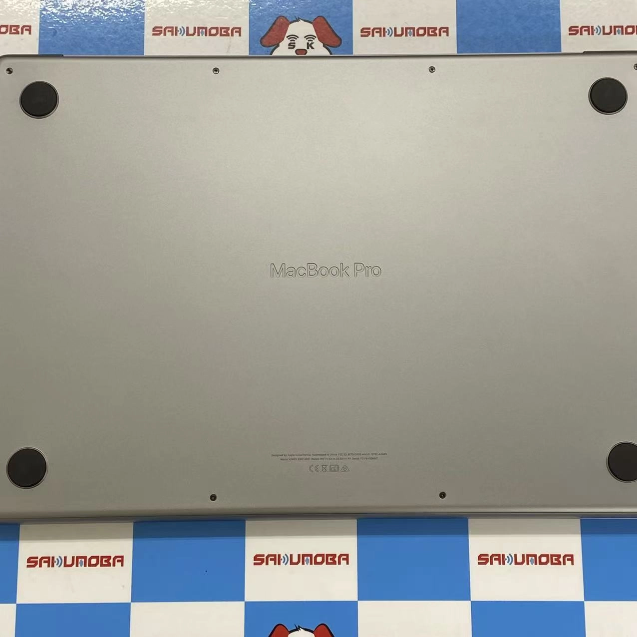 MacBook Pro 2021 16インチ Apple M1 Pro 16GB/512GB (CPU:10C/GPU:16C) スペースグレイ USキーボード シルバー