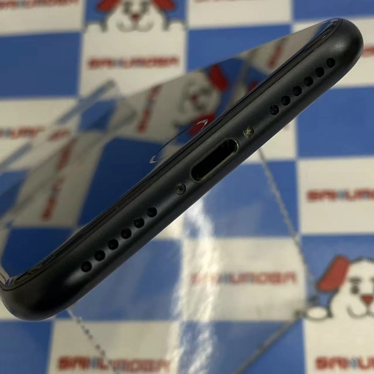 iPhoneSE 第3世代 64GB ミッドナイト MMYC3J/A SIMフリー