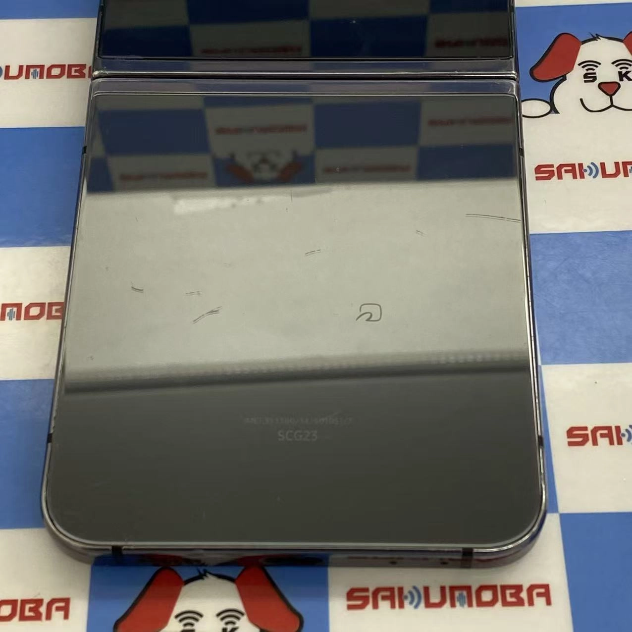掘り出し物 Galaxy Z Flip5 512GB グラファイト SCG23 AU版SIMフリー ジャンク品 au