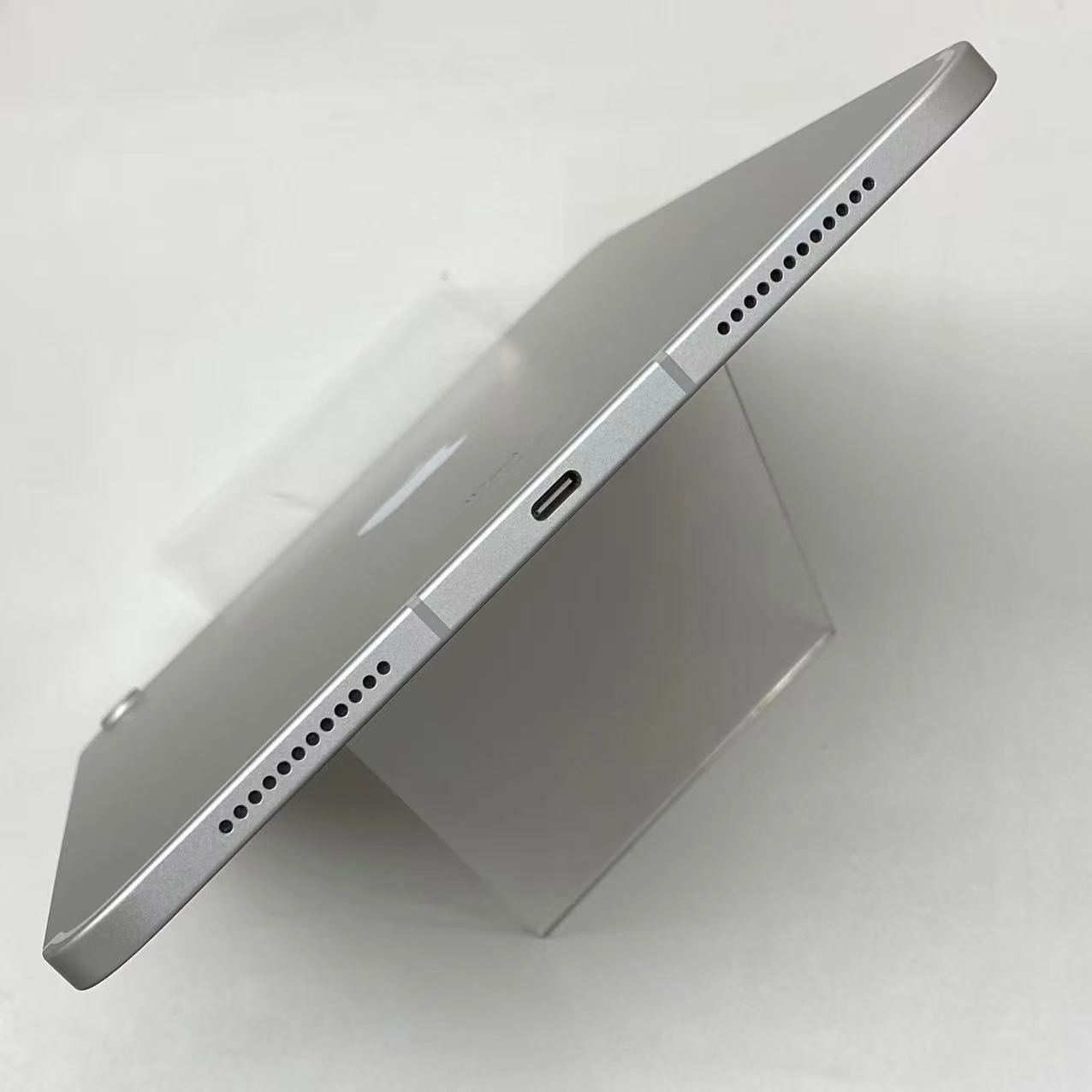 iPad 第10世代 Wi-Fi+Cellularモデル 64GB シルバー MQ6J3J/A SoftBank版SIMフリー 新品同様