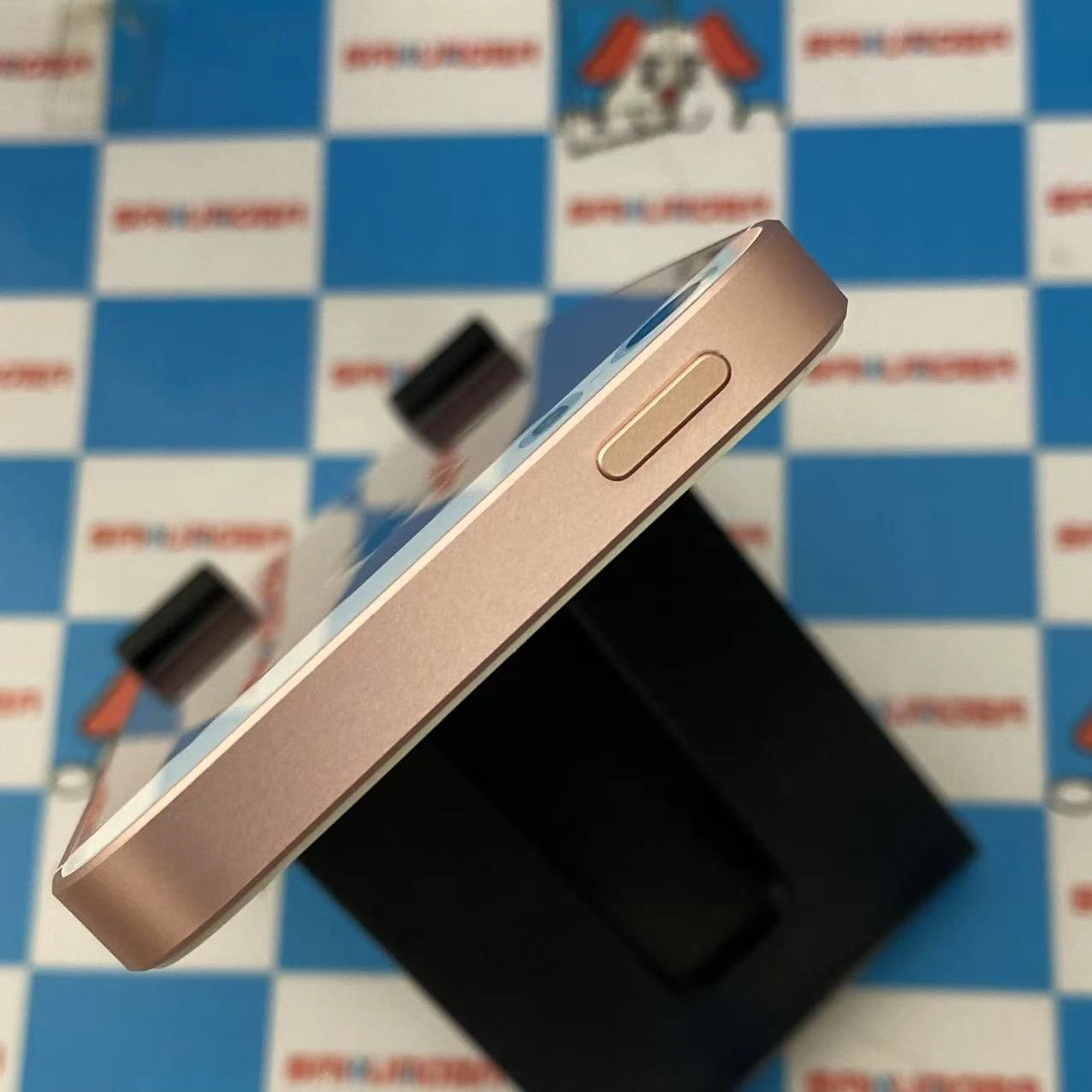 iPhoneSE 32GB ローズゴールド MP852J/A AU版SIMフリー 訳あり開封未使用品