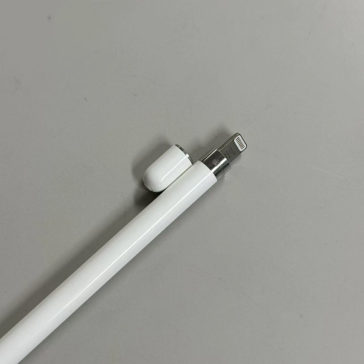 Apple Pencil 第1世代 標準カラー A1603