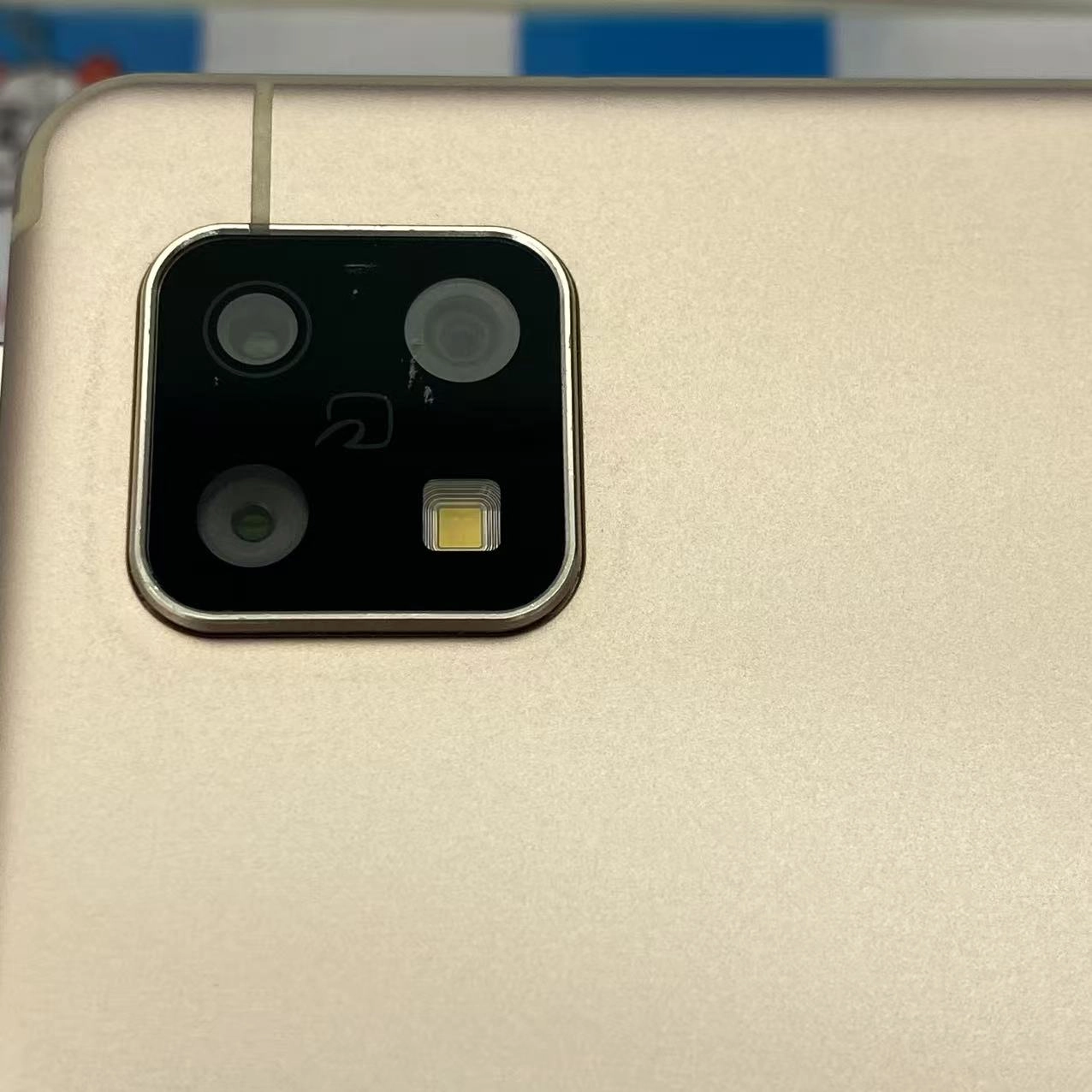 AQUOS sense4 64GB ライトカッパー SH-M15 SIMフリー訳あり品