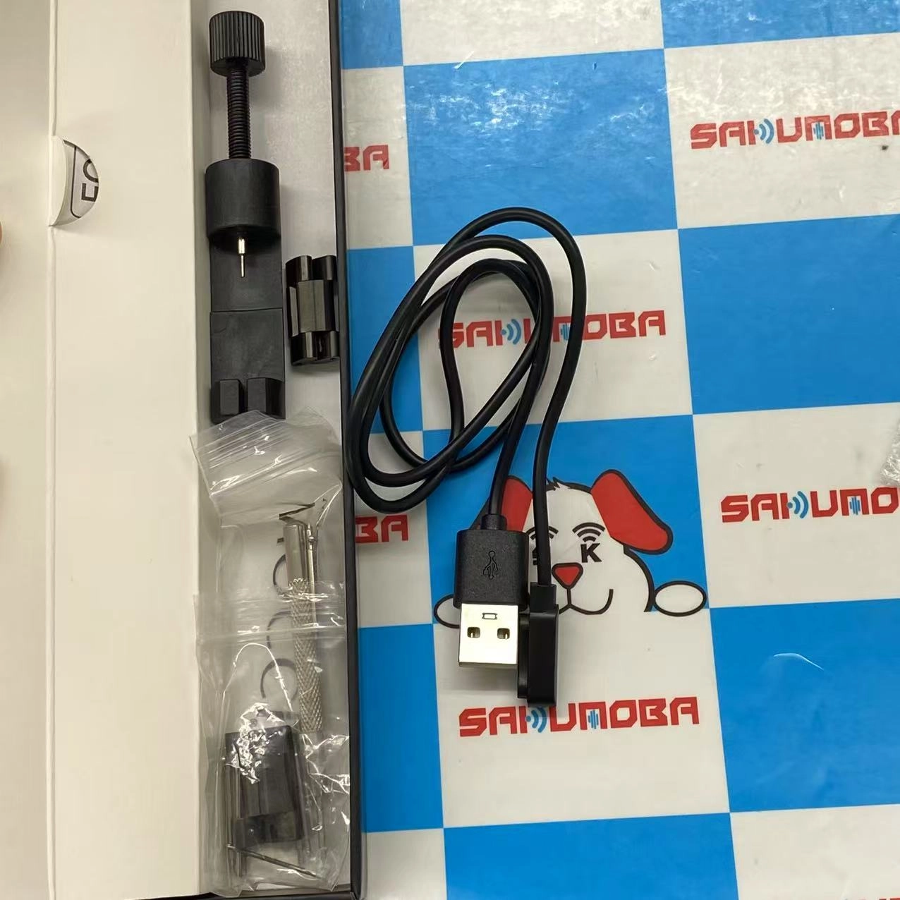 FOSMET LSW6の有機EL版 ー ブラック