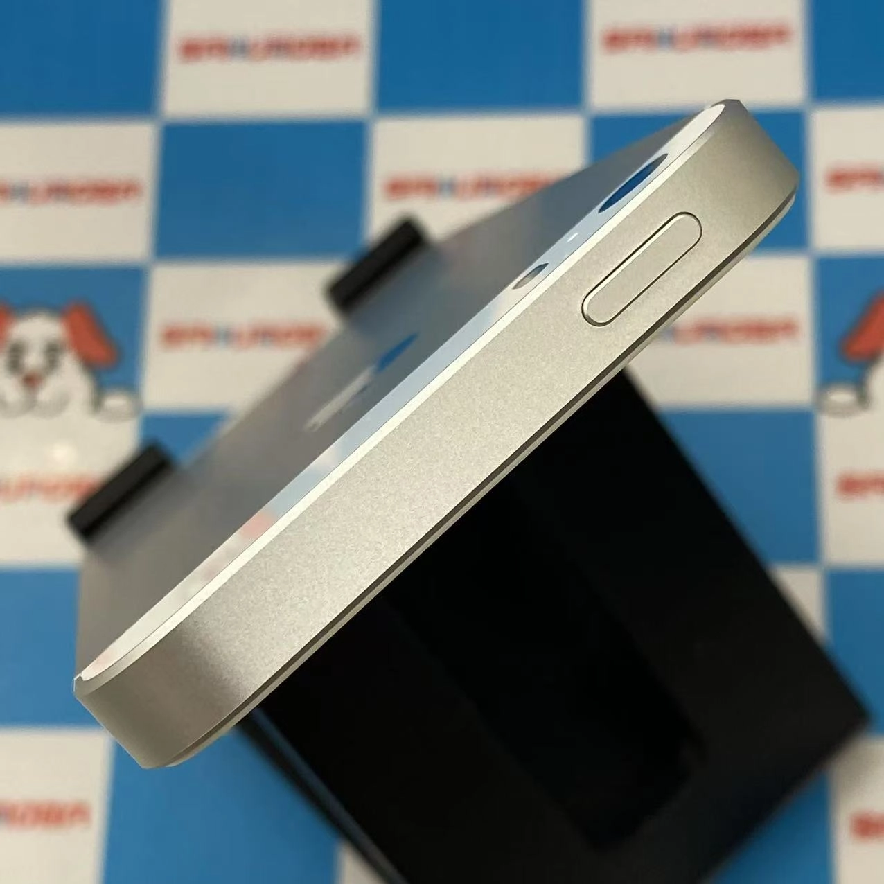 iPhoneSE 32GB シルバー MP832J/A AU版SIMフリー 開封未使用品