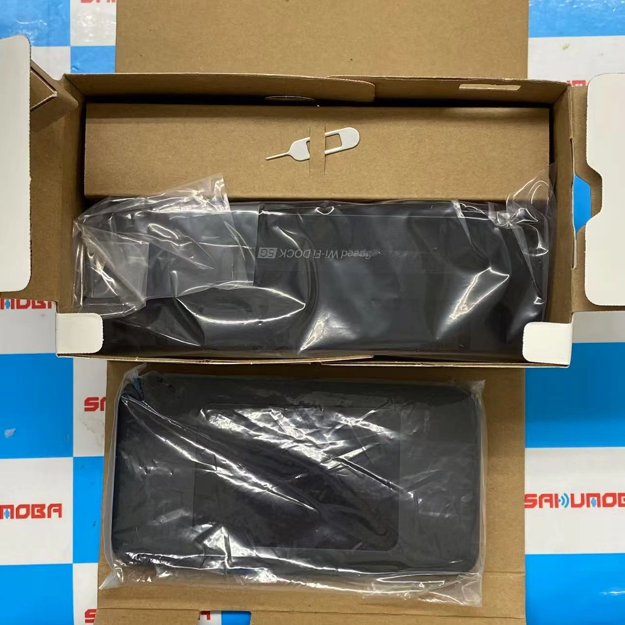 Speed Wi-Fi DOCK 5G 01 ブラック CPS01 新品未使用品