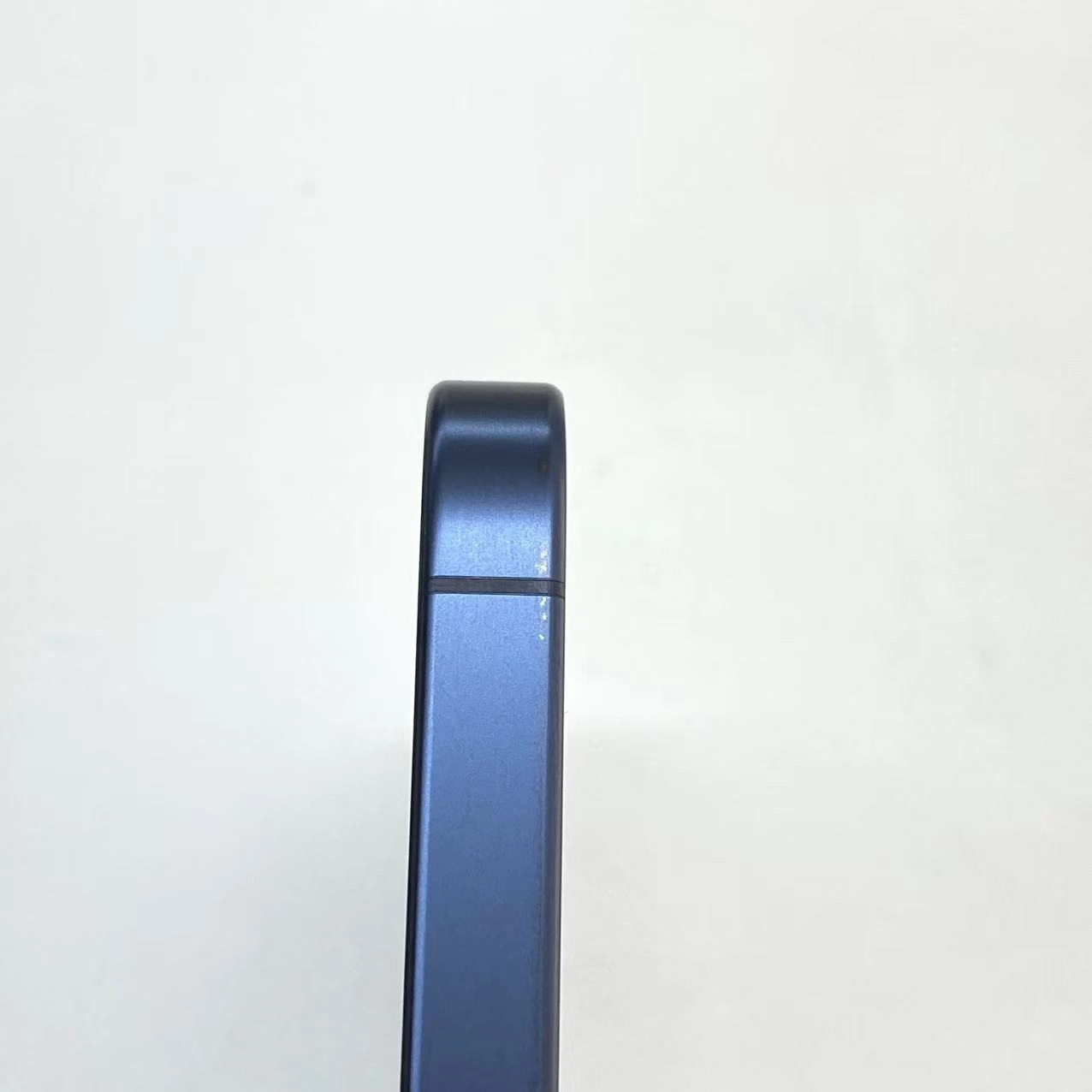 iPhone15 Pro 128GB ブルーチタニウム MTUA3J/A AU版SIMフリー 美品 au